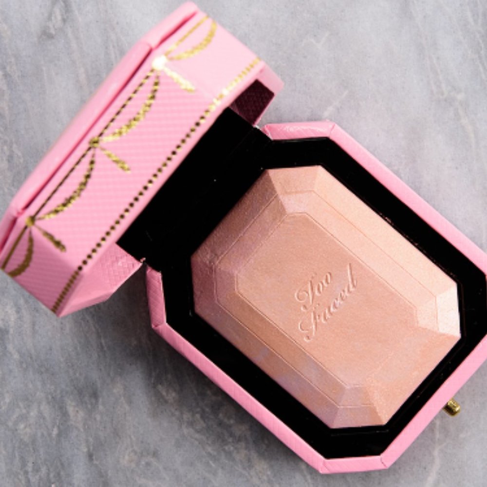 TOO FACED Diamond Light Diamond Fire Highlighter